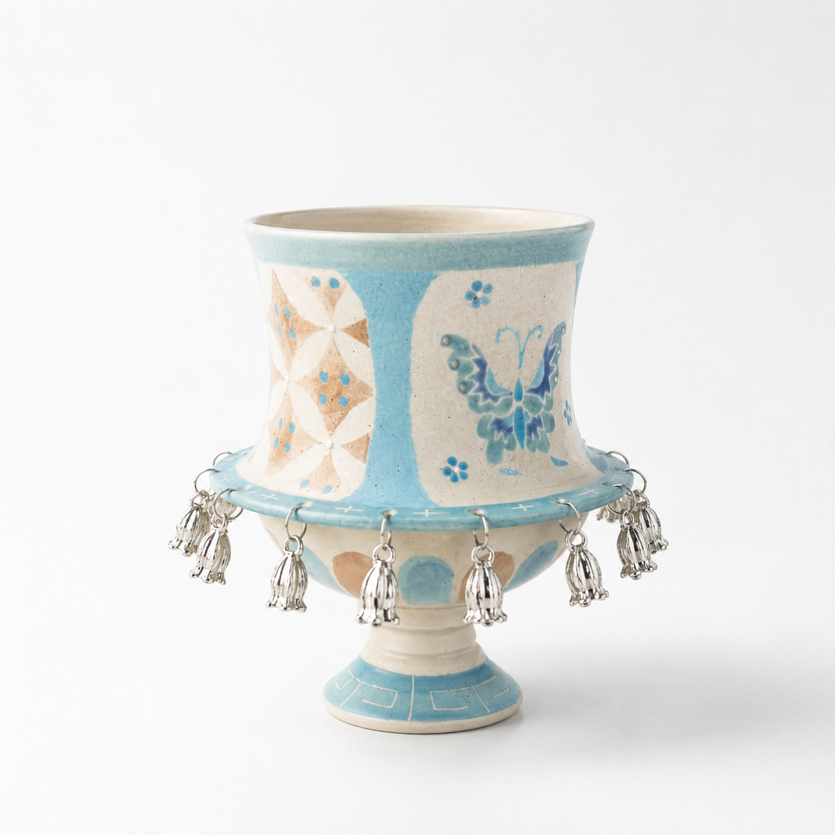 Vintage Butterfly – Handcrafted Ceramic Spinner Goblet