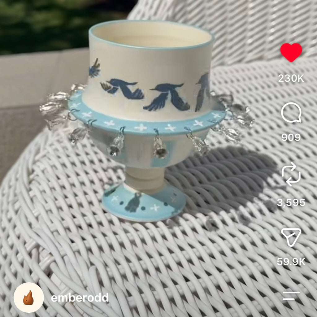 Flying Bird – Handcrafted Ceramic Spinner Goblet